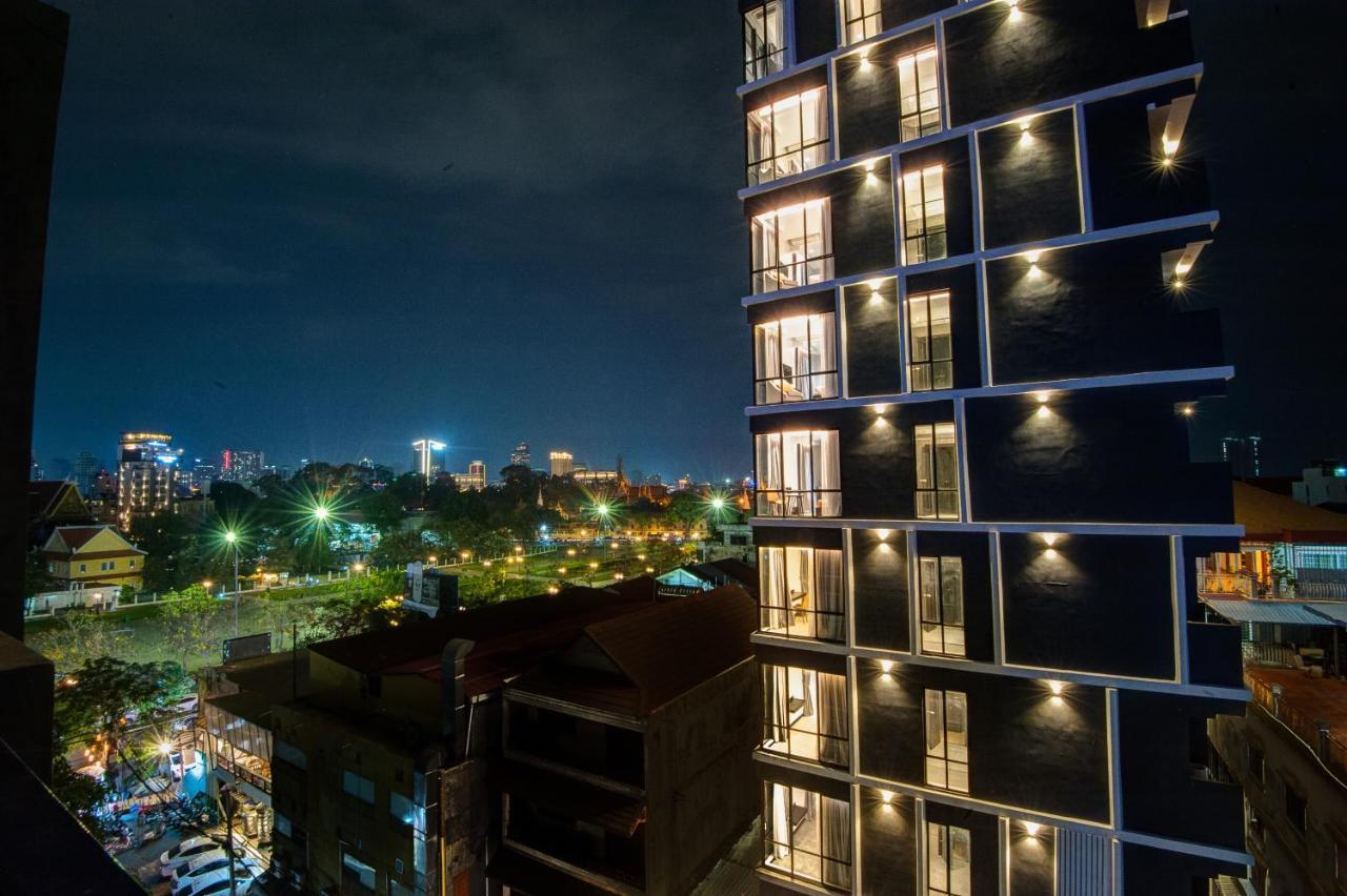 Glow Park Hotel Grand Royal Palace Phnom Pen Exterior foto