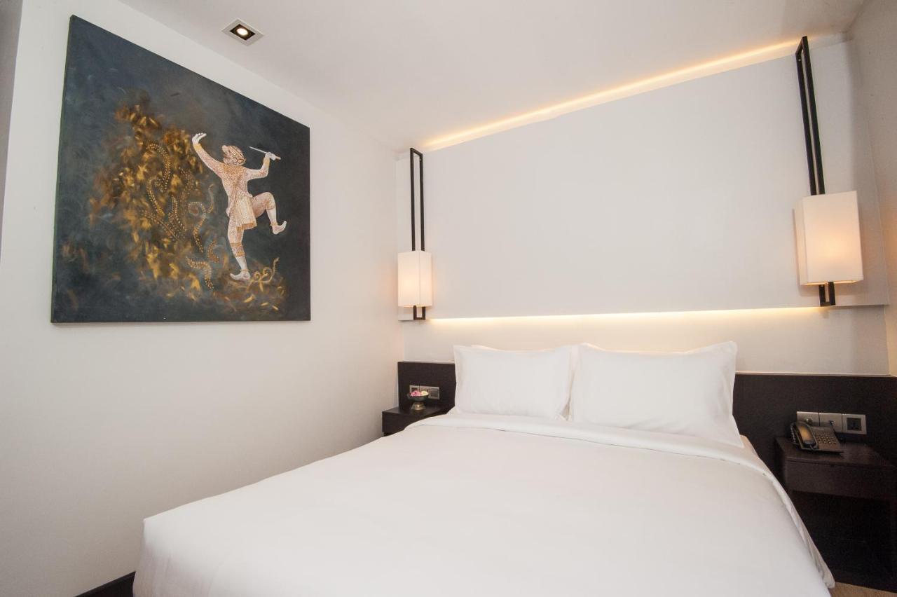 Glow Park Hotel Grand Royal Palace Phnom Pen Exterior foto