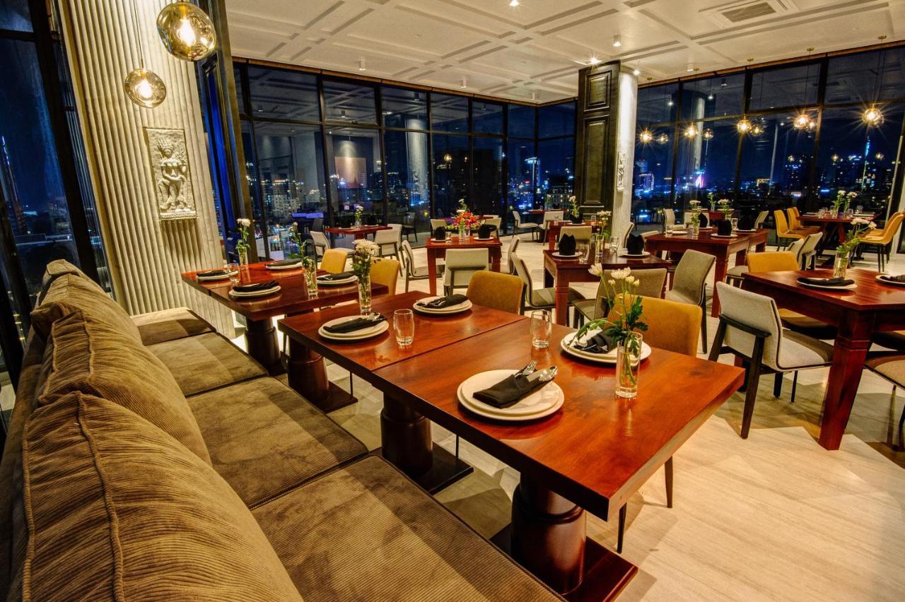Glow Park Hotel Grand Royal Palace Phnom Pen Exterior foto