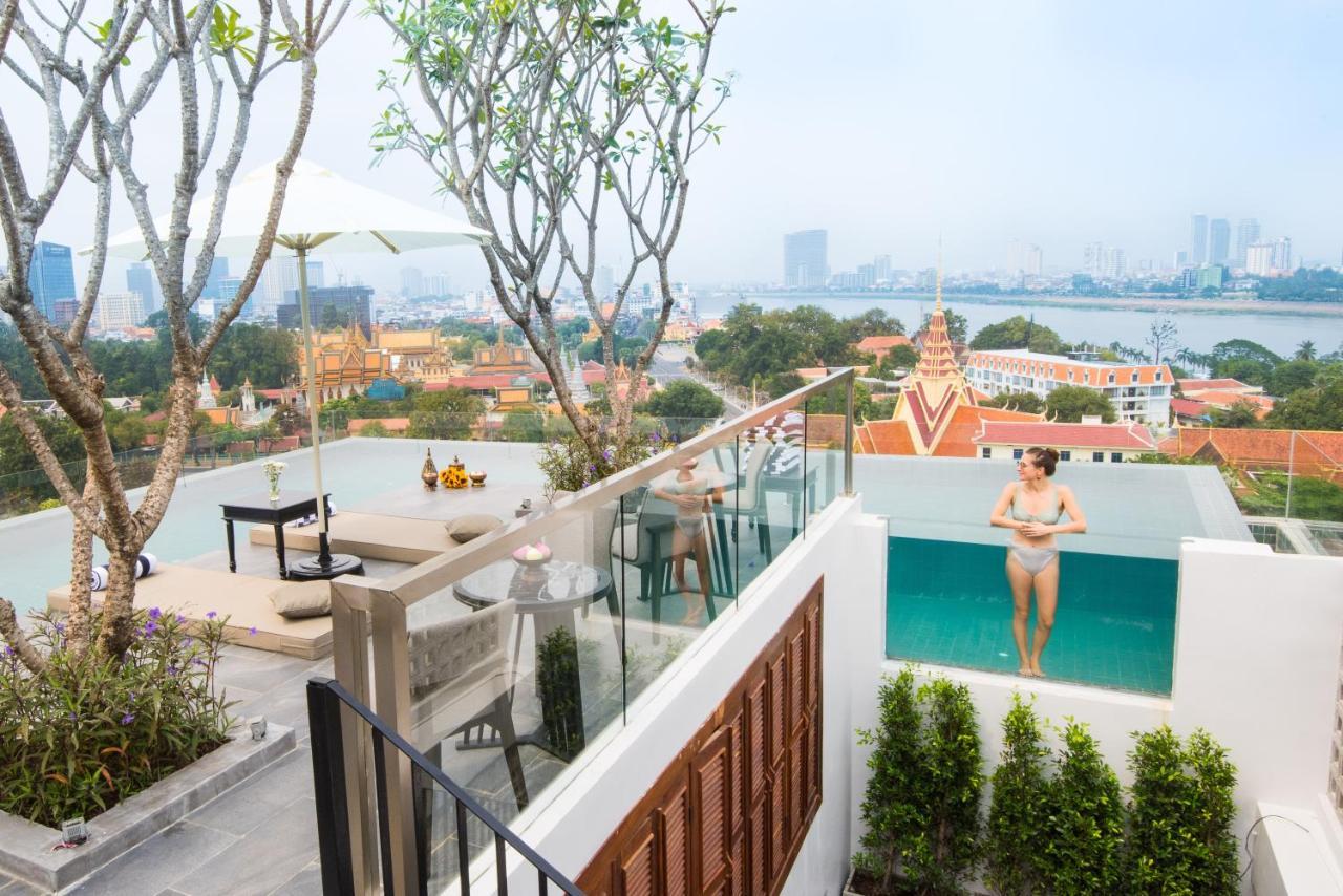 Glow Park Hotel Grand Royal Palace Phnom Pen Exterior foto