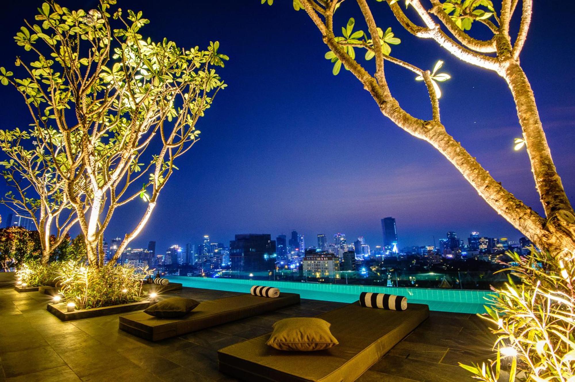 Glow Park Hotel Grand Royal Palace Phnom Pen Exterior foto